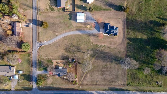 13976 N 503 Road, Tahlequah, OK 74464