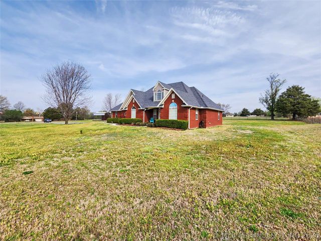 13976 N 503 Road, Tahlequah, OK 74464