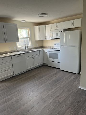 157-159 Third 1, Leominster, MA 01453