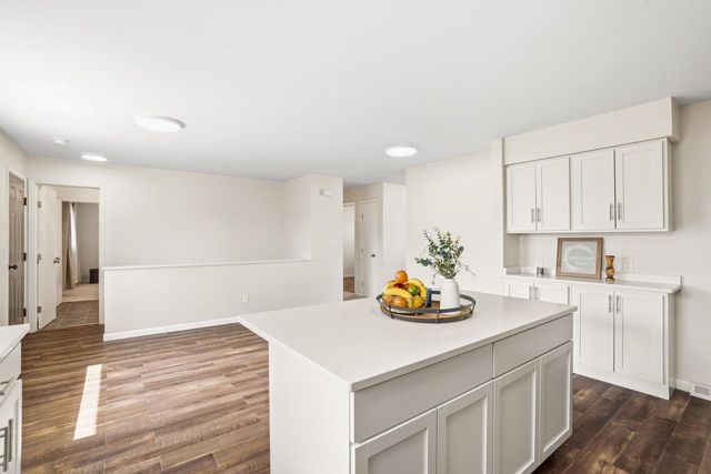 6111 69th STREET, Kenosha, WI 53142