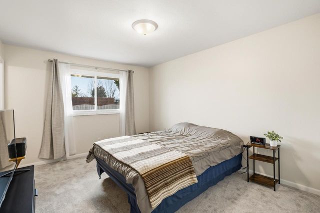 6111 69th STREET, Kenosha, WI 53142