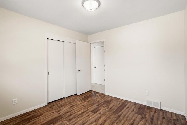 6111 69th STREET, Kenosha, WI 53142