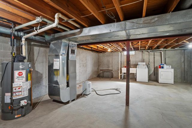 6111 69th STREET, Kenosha, WI 53142