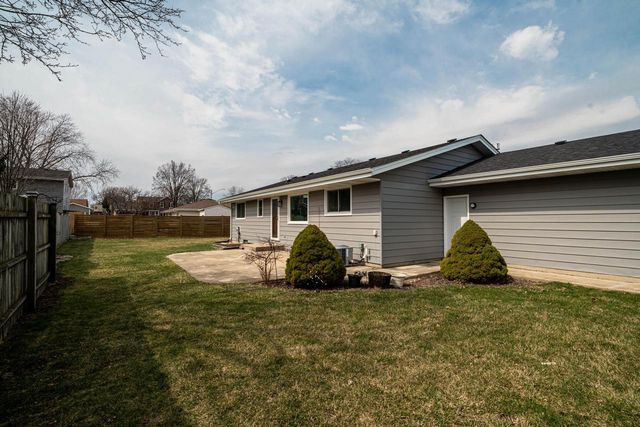 6111 69th STREET, Kenosha, WI 53142