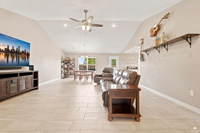 2908 Matter Drive, Manhattan, KS 66503