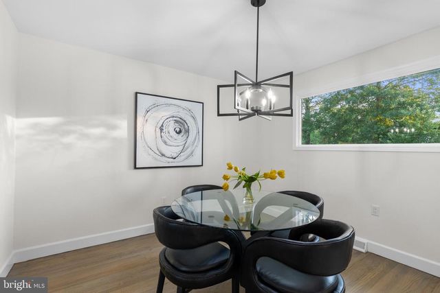 2543 BURNING TREE RD, Pennsauken, NJ 08109