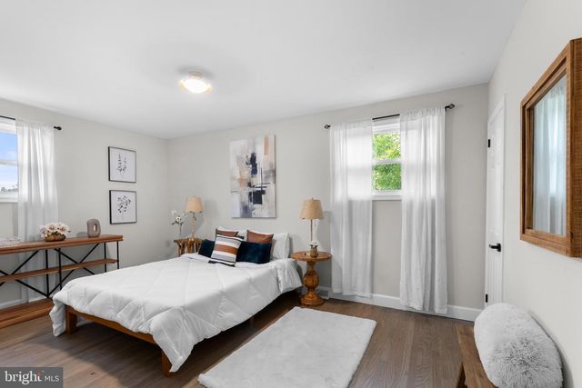 2543 BURNING TREE RD, Pennsauken, NJ 08109