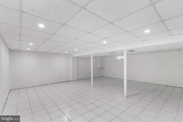 2543 BURNING TREE RD, Pennsauken, NJ 08109
