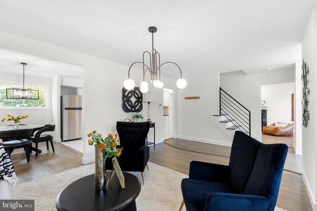 2543 BURNING TREE RD, Pennsauken, NJ 08109