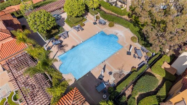 1003 Muirfield Drive, Newport Beach, CA 92660