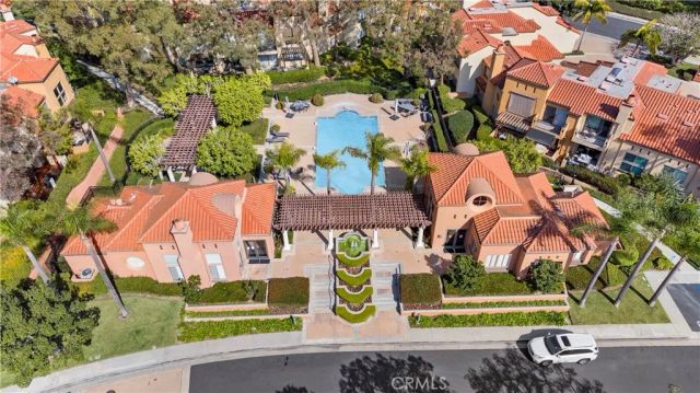 1003 Muirfield Drive, Newport Beach, CA 92660