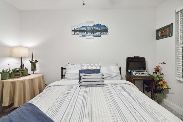 330 Enchanted Forest Way, Burnside, KY 42519