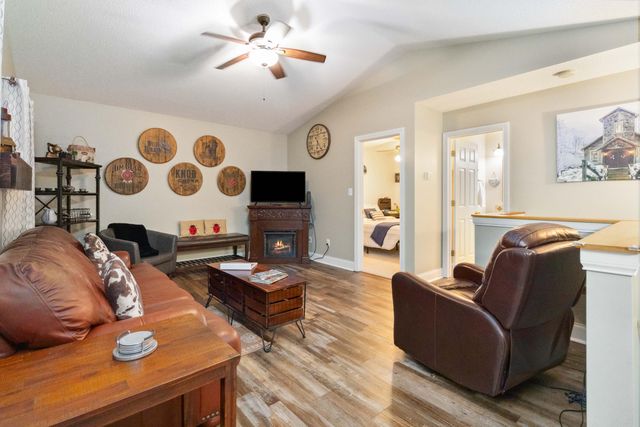 330 Enchanted Forest Way, Burnside, KY 42519