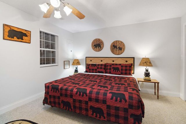 330 Enchanted Forest Way, Burnside, KY 42519