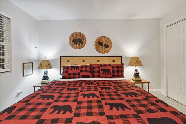 330 Enchanted Forest Way, Burnside, KY 42519