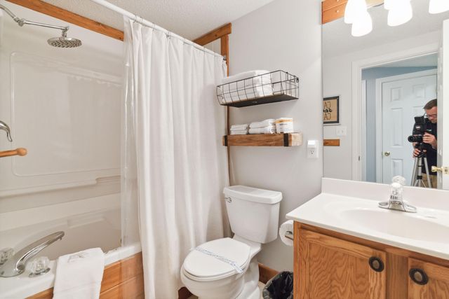 330 Enchanted Forest Way, Burnside, KY 42519