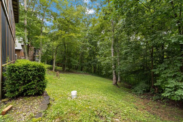330 Enchanted Forest Way, Burnside, KY 42519