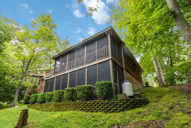 330 Enchanted Forest Way, Burnside, KY 42519