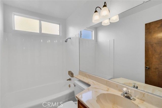 30712 Pyramid Point, Canyon Lake, CA 92587