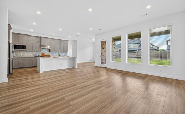 31307 Hastings Creek Lane, Fulshear, TX 77441