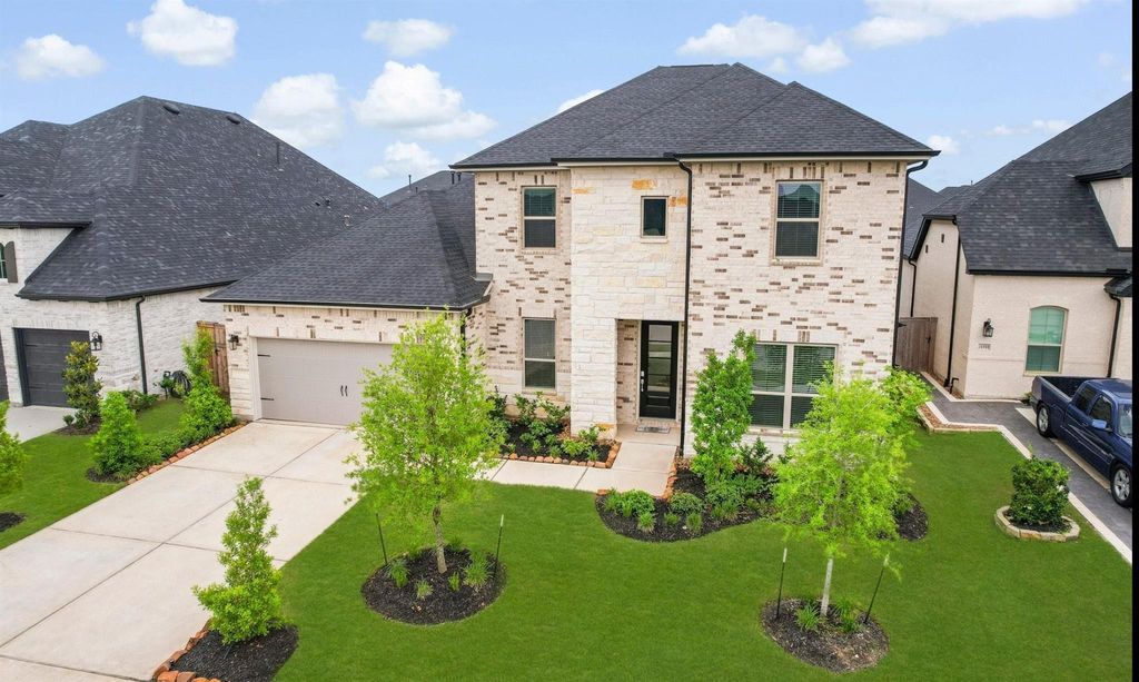 31307 Hastings Creek Lane, Fulshear, TX 77441