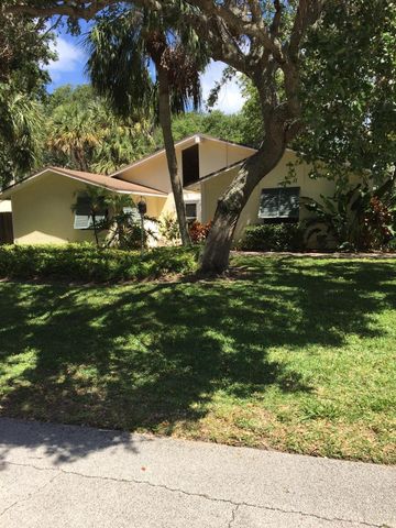 837 Seminole Lane, Indian River Shores, FL 32963
