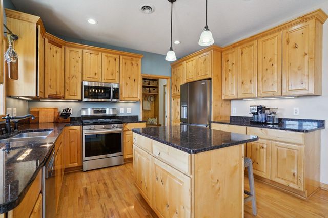 29411 Morningside Court, Lindstrom, MN 55045