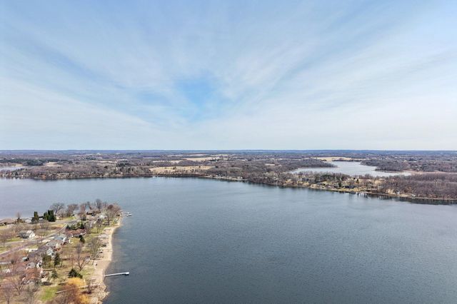 29411 Morningside Court, Lindstrom, MN 55045