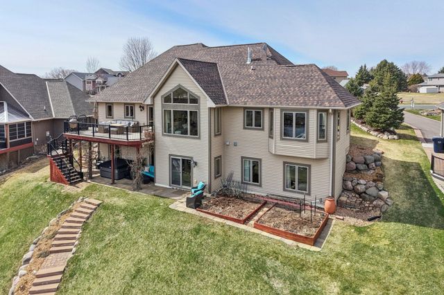 29411 Morningside Court, Lindstrom, MN 55045