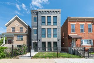 648 E Bowen Avenue 3, Chicago, IL 60653