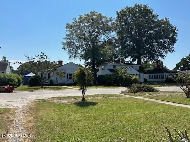 202 Woodland Circle, Hertford, NC 27944