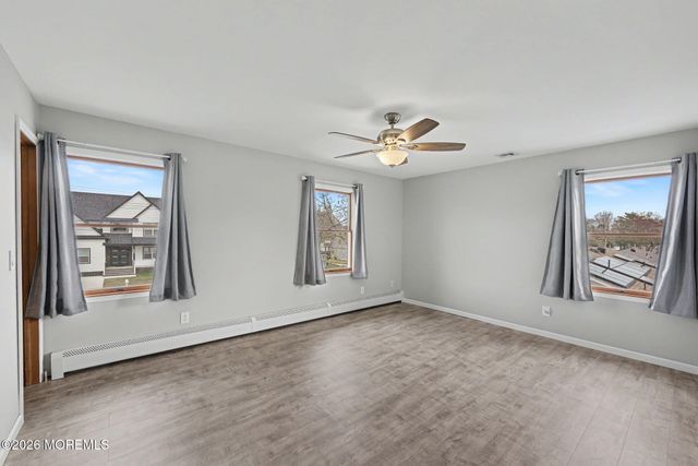 1400 Lawrence Avenue, Toms River, NJ 08757