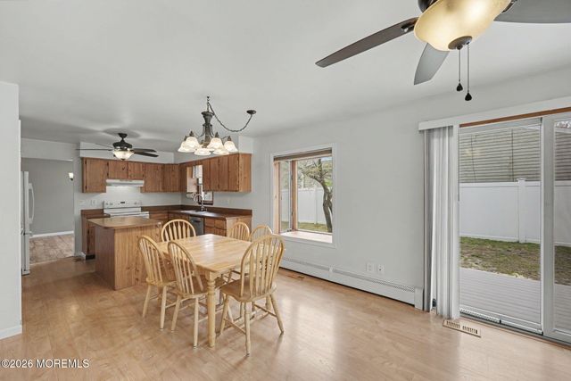 1400 Lawrence Avenue, Toms River, NJ 08757