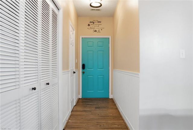 1030 Porte Harbour ARCH, Hampton, VA 23664