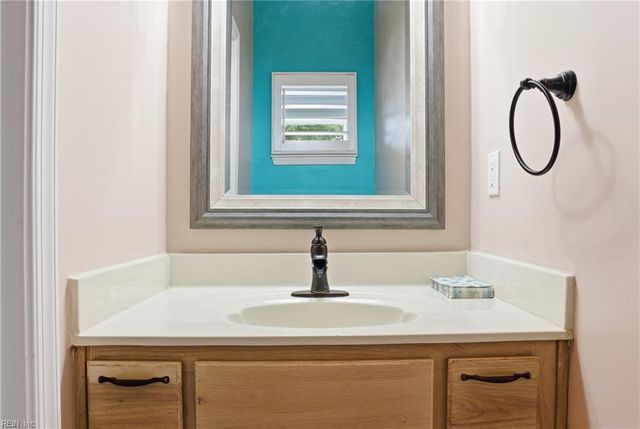 1030 Porte Harbour ARCH, Hampton, VA 23664