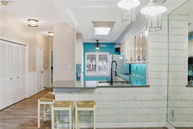 1030 Porte Harbour ARCH, Hampton, VA 23664