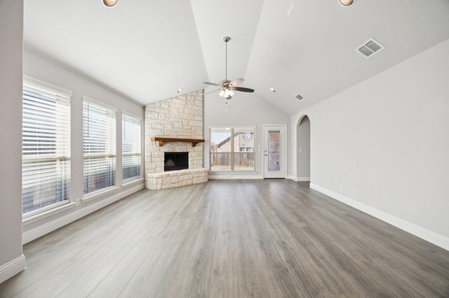 1036 Sandy Hill Road, Burleson, TX 76028