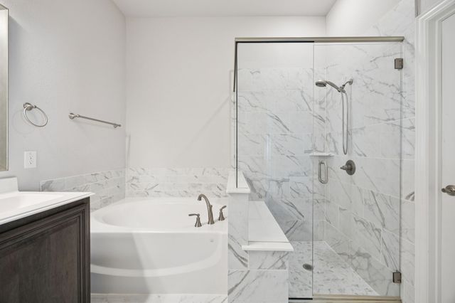 1036 Sandy Hill Road, Burleson, TX 76028