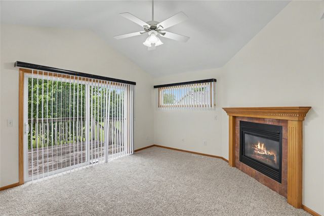 1121 10th Avenue NW, Altoona, IA 50009