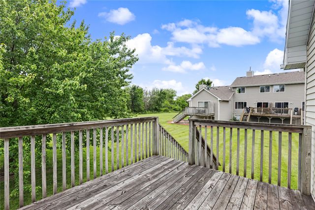 1121 10th Avenue NW, Altoona, IA 50009