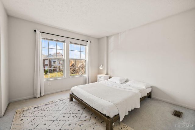 3889 Brockton Drive, Colerain Twp, OH 45251