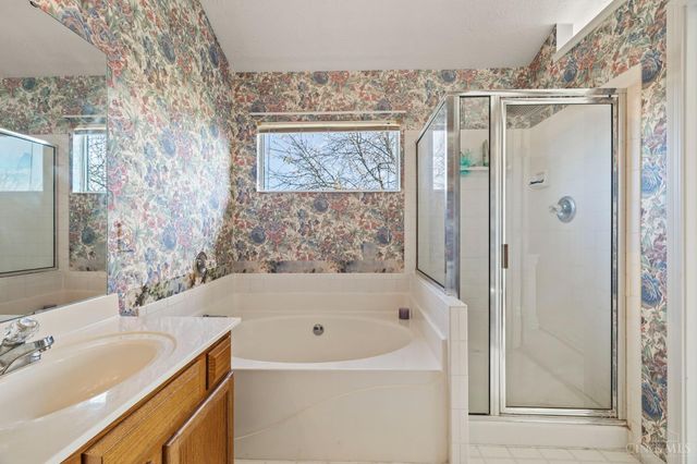 3889 Brockton Drive, Colerain Twp, OH 45251