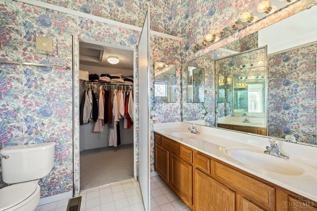 3889 Brockton Drive, Colerain Twp, OH 45251