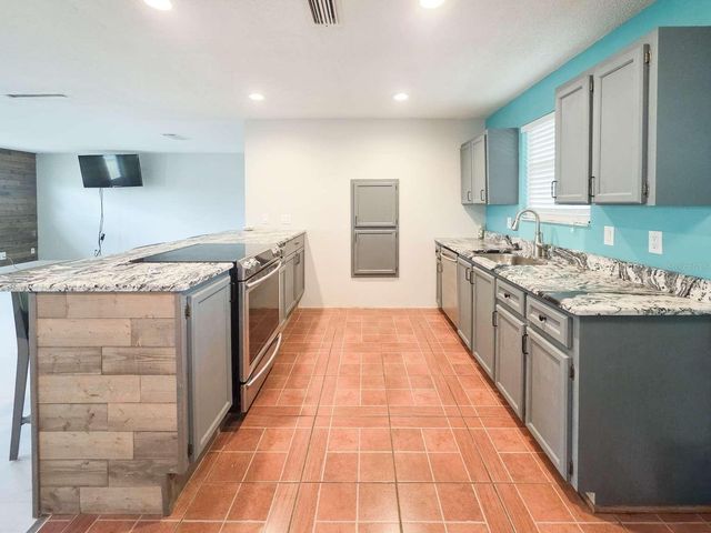 2601 S PENINSULA DRIVE, Daytona Beach, FL 32118