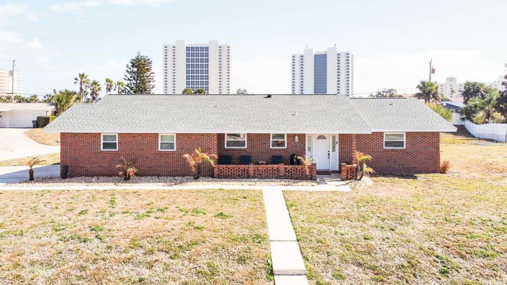 2601 S PENINSULA DRIVE, Daytona Beach, FL 32118