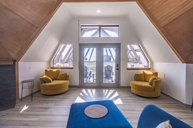 22814 Verano Drive, Galveston, TX 77554