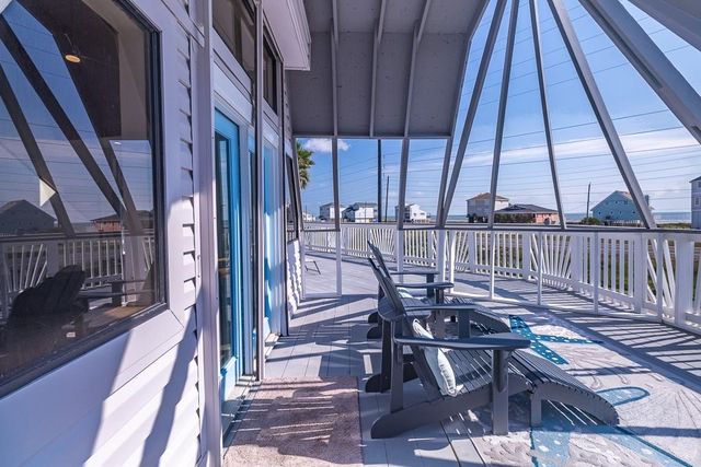 22814 Verano Drive, Galveston, TX 77554