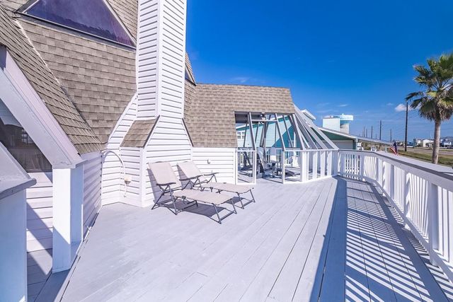 22814 Verano Drive, Galveston, TX 77554