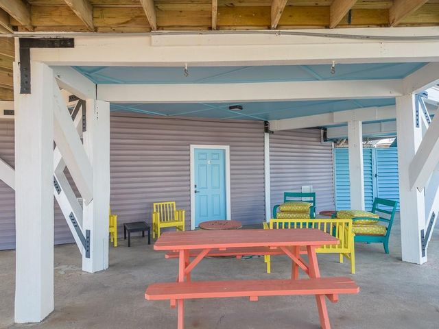 22814 Verano Drive, Galveston, TX 77554