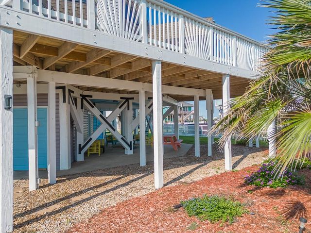 22814 Verano Drive, Galveston, TX 77554